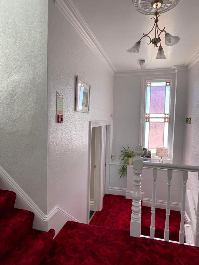 Отель Colebrooke House Бир Экстерьер фото